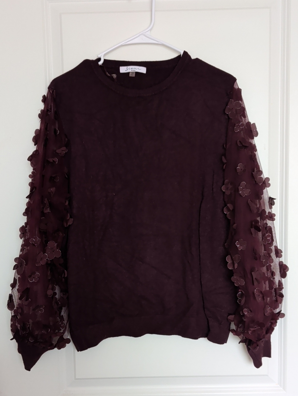 Sioni Plum Floral-Appliqué Sleeve Sweatshirt
